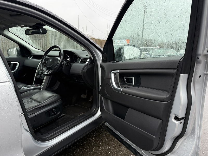 Used Land Rover Discovery Sport 2015 for sale - 77384840: Photo 26