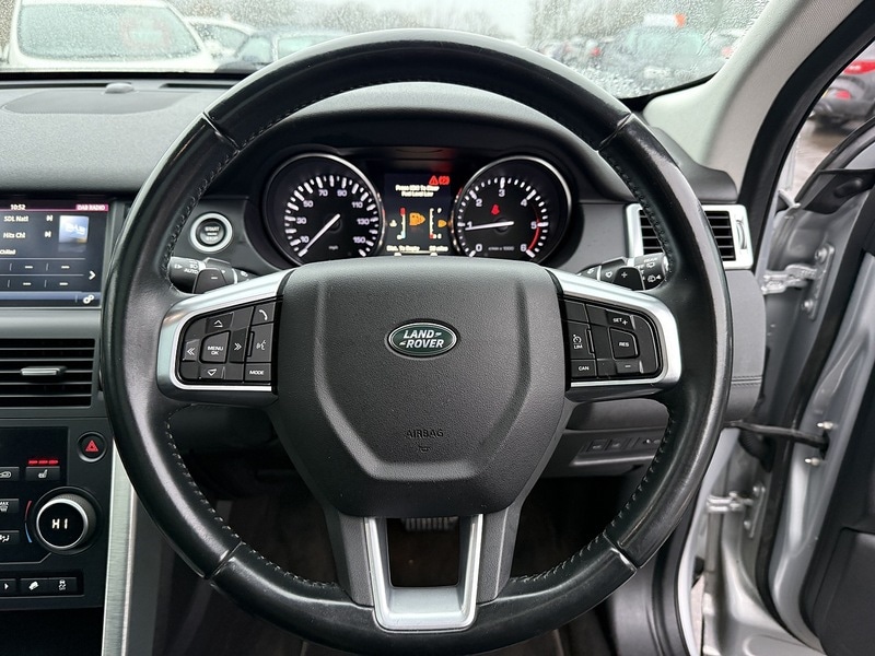 Used Land Rover Discovery Sport 2015 for sale - 77384840: Photo 27
