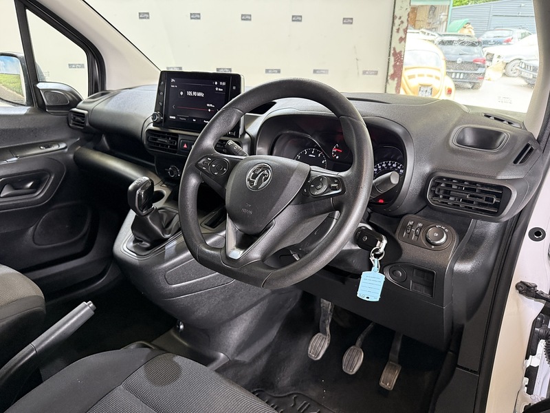 Used Vauxhall Combo 2020 for sale - 76193937: Photo 17