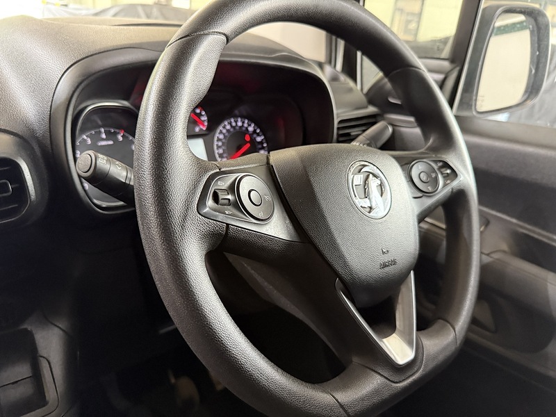 Used Vauxhall Combo 2020 for sale - 76193937: Photo 39