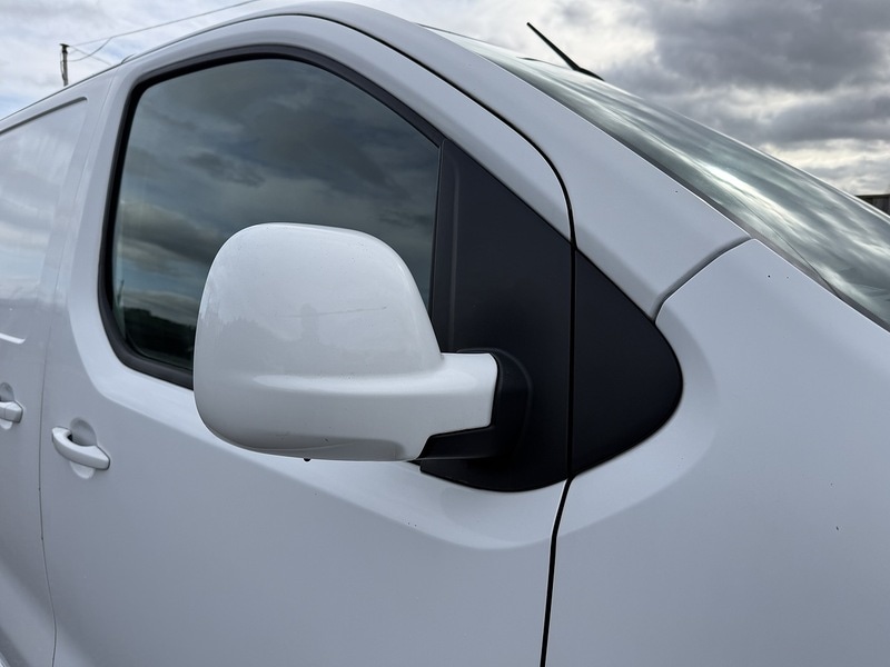 Used Vauxhall Vivaro 2020 for sale - 77258883: Photo 14