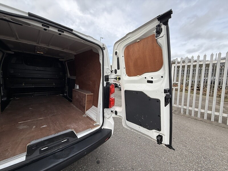 Used Vauxhall Vivaro 2020 for sale - 77258883: Photo 35