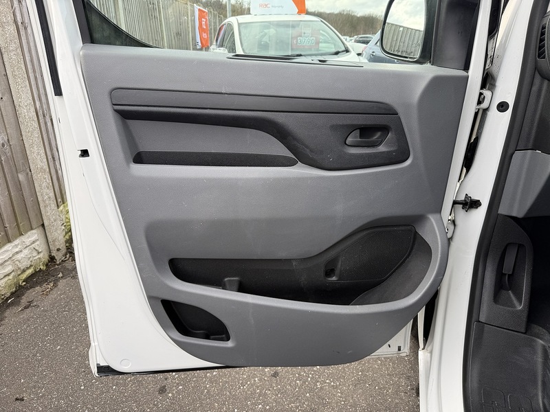 Used Vauxhall Vivaro 2020 for sale - 77258883: Photo 41