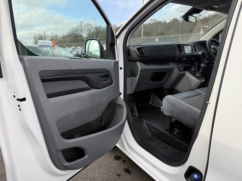 Used Vauxhall Vivaro 2020 for sale - 77258883: Photo 43