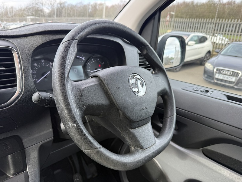 Used Vauxhall Vivaro 2020 for sale - 77258883: Photo 44