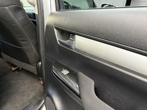Used Toyota Hilux 2018 for sale - 76193920: Photo 30