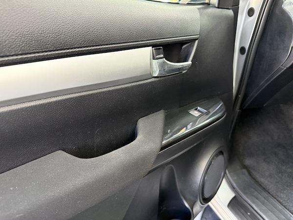 Used Toyota Hilux 2018 for sale - 76193920: Photo 43
