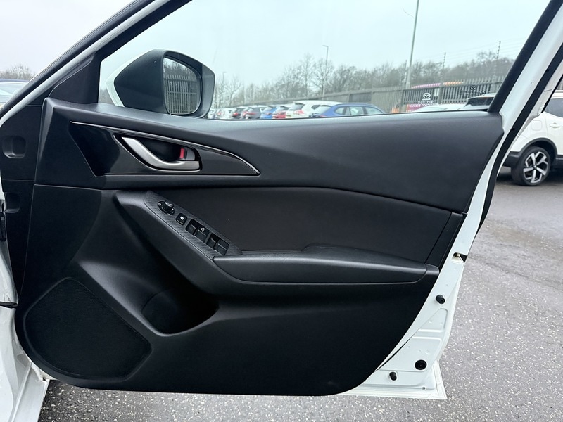 Used Mazda Mazda3 2015 for sale - 77258921: Photo 24