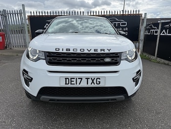 Used Land Rover Discovery Sport 2017 for sale - 78713533: Photo