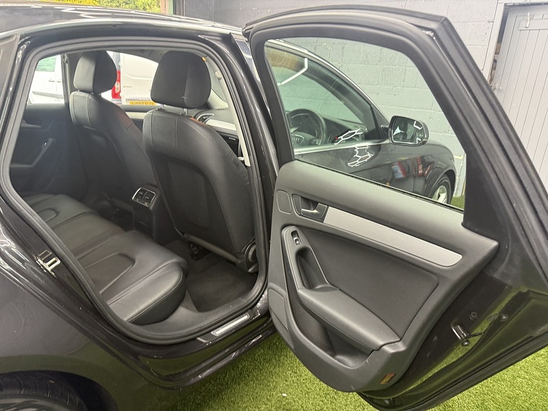 Used Audi A4 2012 for sale - 76193927: Photo 31