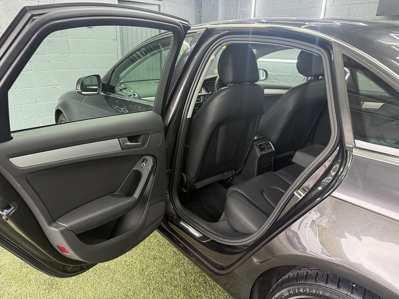 Used Audi A4 2012 for sale - 76193927: Photo 37