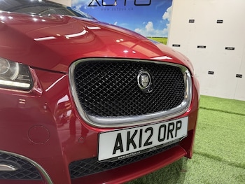 Used Jaguar XF 2012 for sale - 75897374: Photo