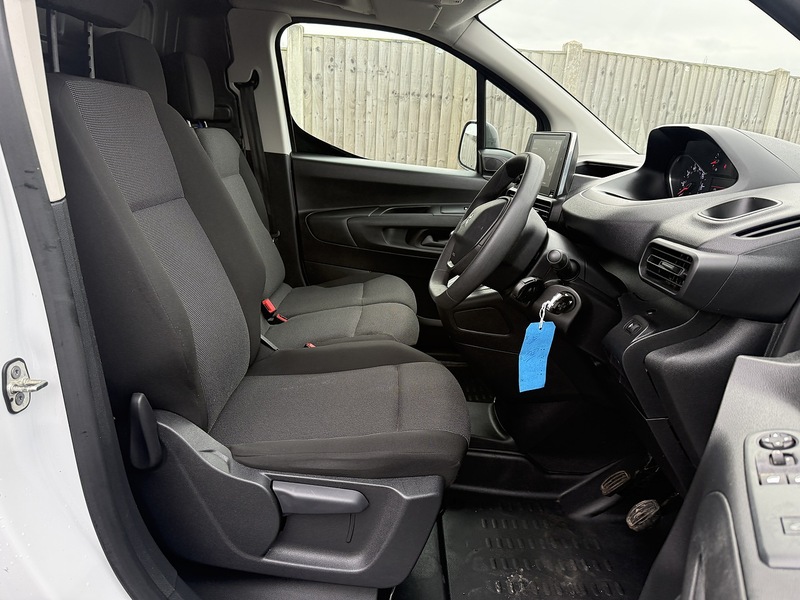 Used Peugeot Partner 2023 for sale - 77258941: Photo 21