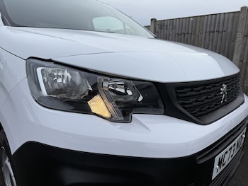 Used Peugeot Partner 2023 for sale - 77258941: Photo