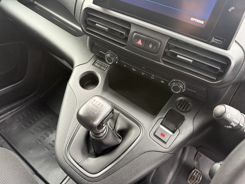 Used Peugeot Partner 2023 for sale - 77258941: Photo 30