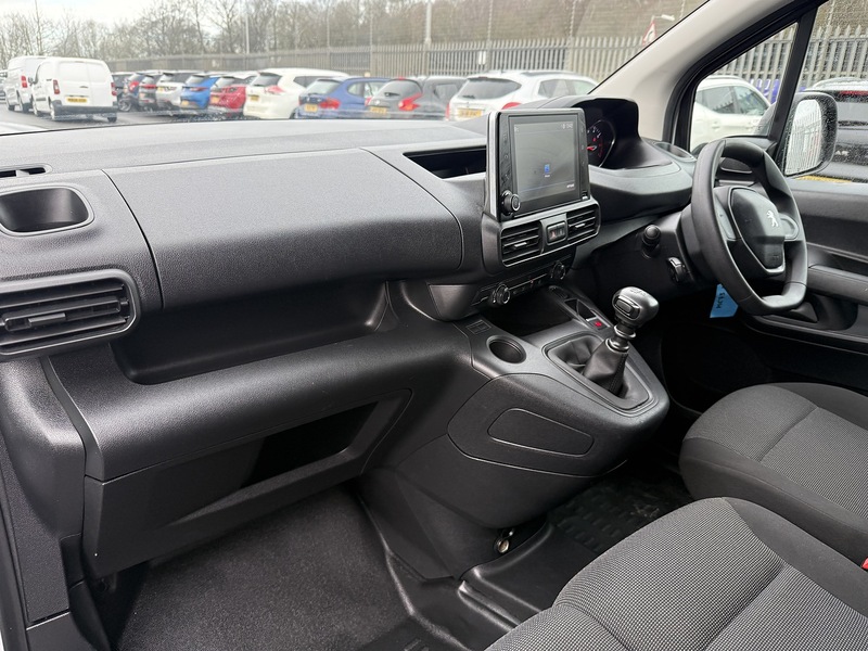 Used Peugeot Partner 2023 for sale - 77258941: Photo 37