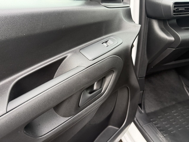 Used Peugeot Partner 2023 for sale - 77258941: Photo 39