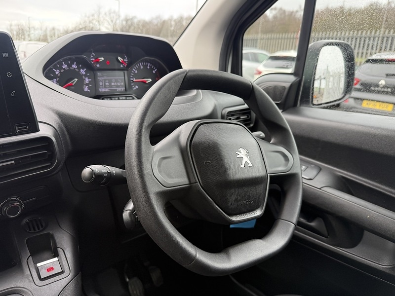 Used Peugeot Partner 2023 for sale - 77258941: Photo 41