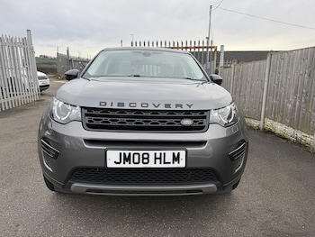 Used Land Rover Discovery Sport 2017 for sale - 79423328: Photo