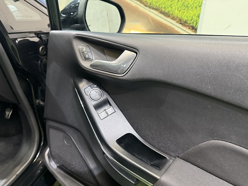 Used Ford Fiesta 2018 for sale - 77474517: Photo 16