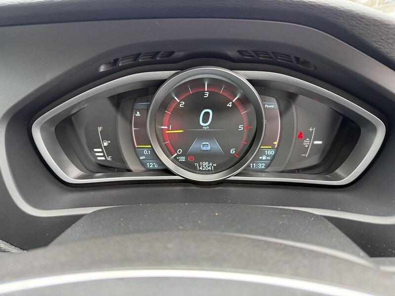 Used Volvo V40 2013 for sale - 78097566: Photo 19