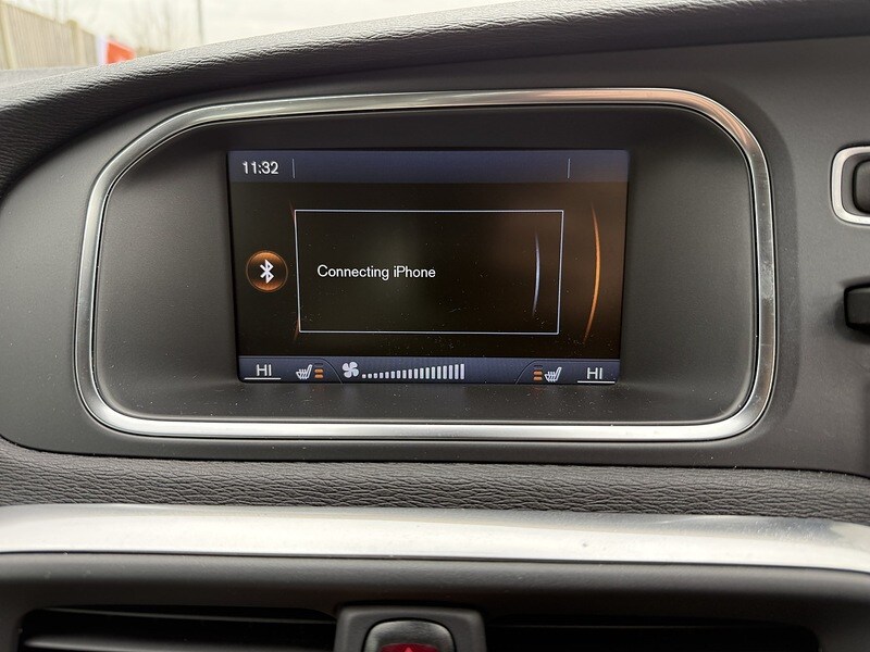 Used Volvo V40 2013 for sale - 78097566: Photo 22