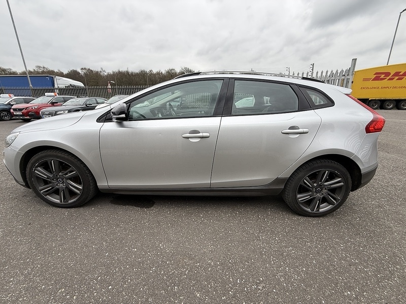 Used Volvo V40 2013 for sale - 78097566: Photo 5