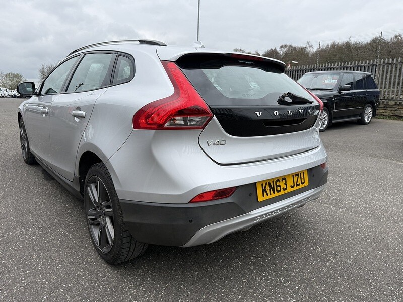 Used Volvo V40 2013 for sale - 78097566: Photo 8