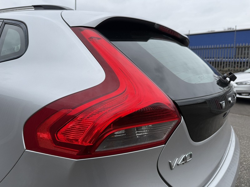 Used Volvo V40 2013 for sale - 78097566: Photo 9
