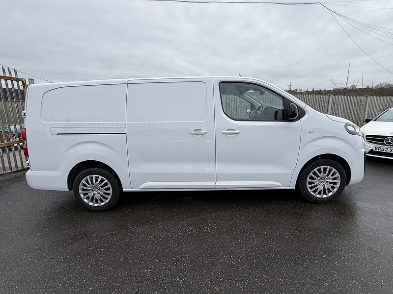 Used Vauxhall Vivaro 2023 for sale - 77258937: Photo 11