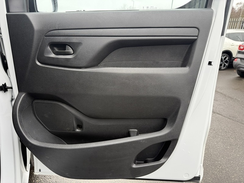 Used Vauxhall Vivaro 2023 for sale - 77258937: Photo 14