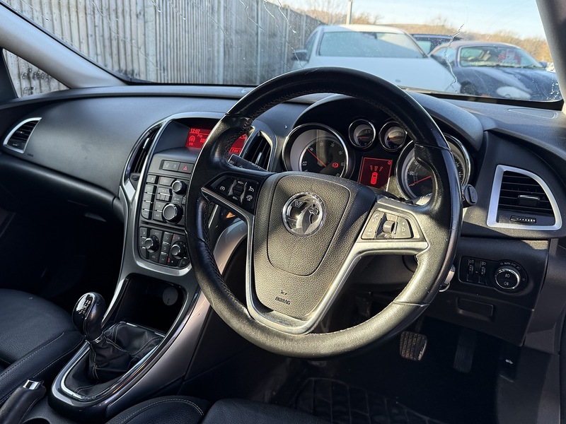Used Vauxhall Astra 2013 for sale - 77258895: Photo 11