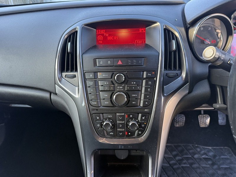 Used Vauxhall Astra 2013 for sale - 77258895: Photo 17