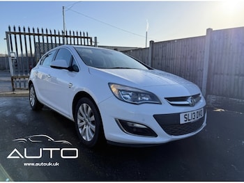 Used Vauxhall Astra 2013 for sale - 77258895: Photo