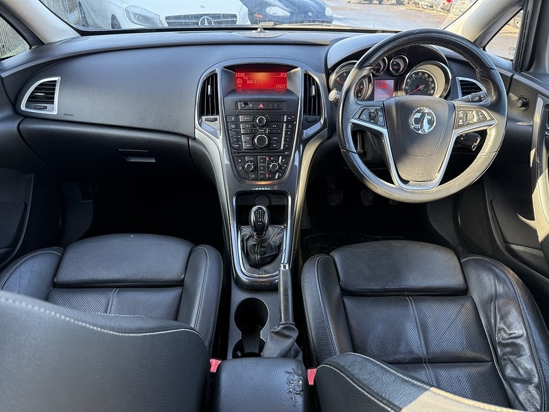 Used Vauxhall Astra 2013 for sale - 77258895: Photo 25