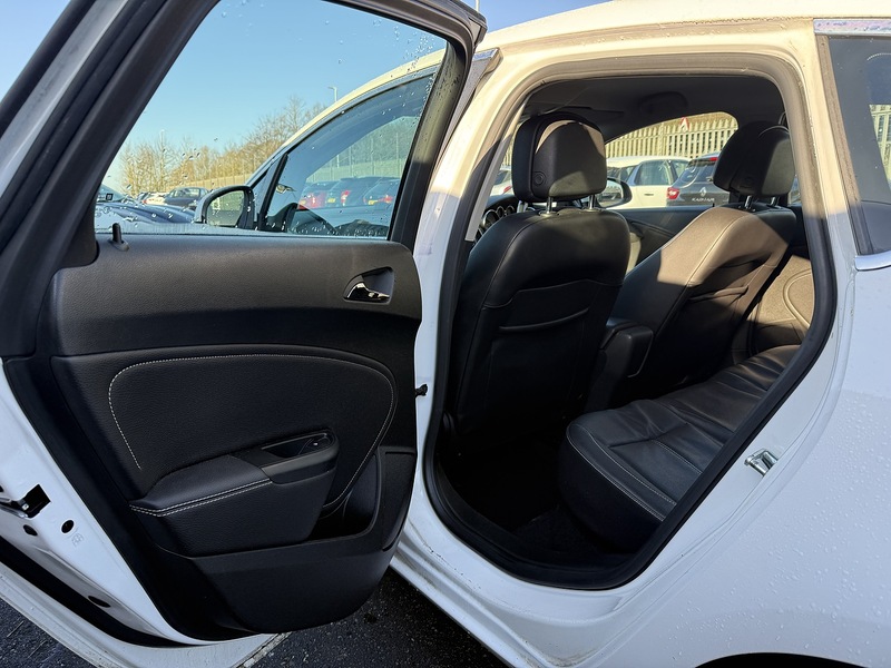 Used Vauxhall Astra 2013 for sale - 77258895: Photo 26