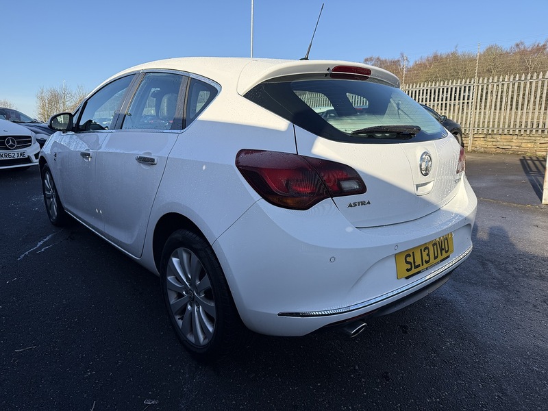 Used Vauxhall Astra 2013 for sale - 77258895: Photo 4