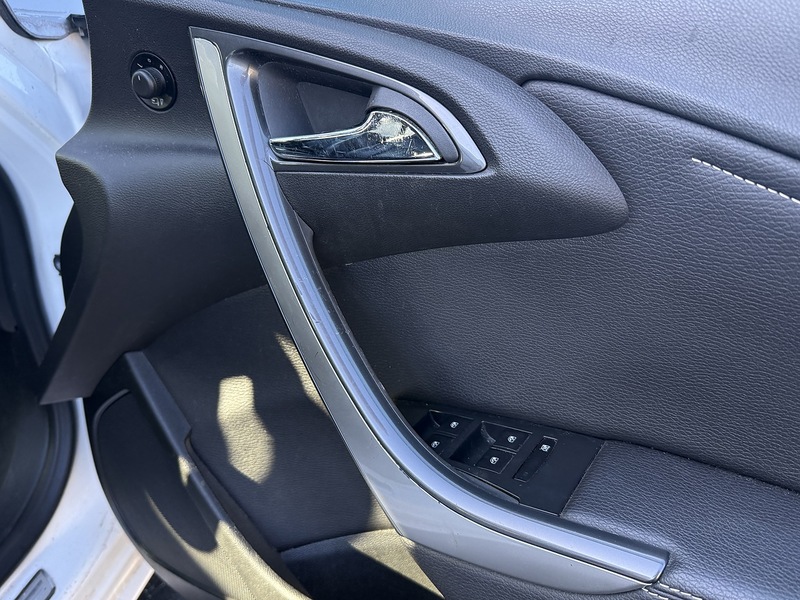 Used Vauxhall Astra 2013 for sale - 77258895: Photo 9