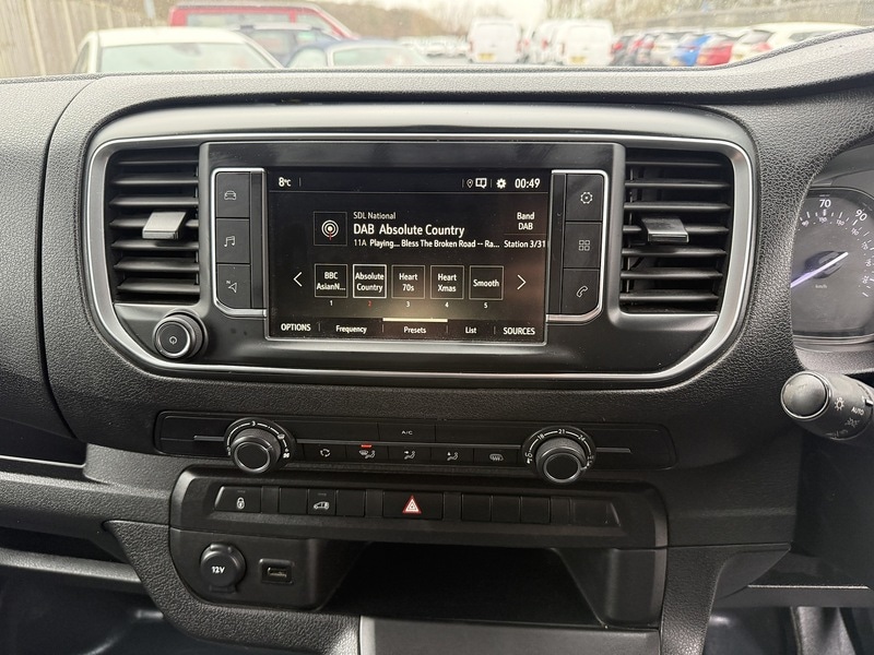 Used Vauxhall Vivaro 2023 for sale - 77258935: Photo 24