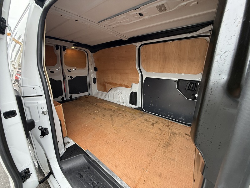 Used Vauxhall Vivaro 2023 for sale - 77258935: Photo 32