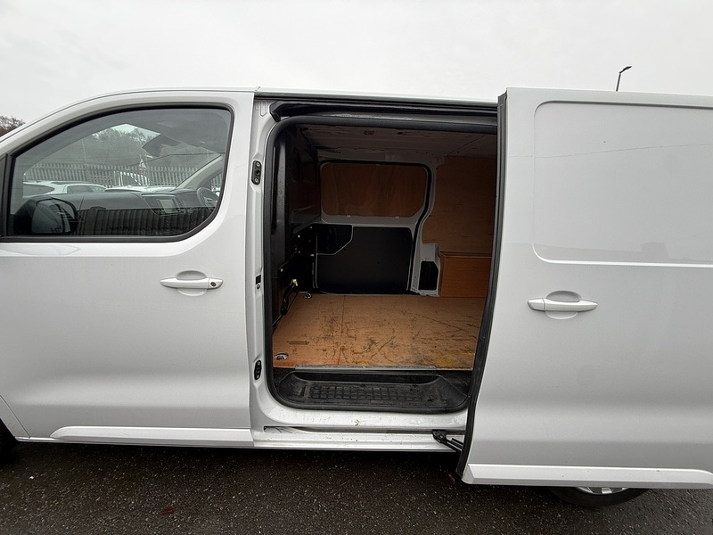 Used Vauxhall Vivaro 2023 for sale - 77258935: Photo 38