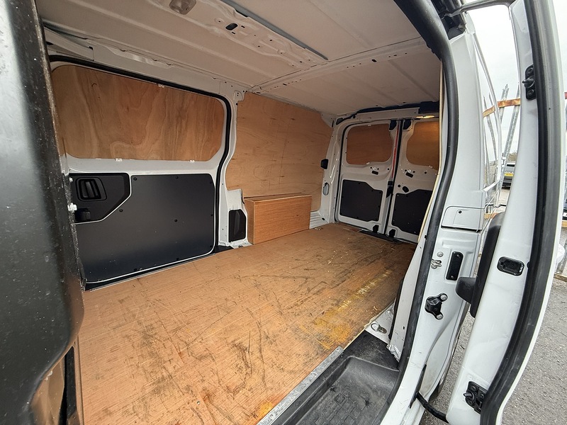 Used Vauxhall Vivaro 2023 for sale - 77258935: Photo 39