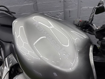 Used Kawasaki Z 2009 for sale - bike-78713645: Photo