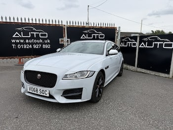 Used Jaguar XF 2018 for sale - 79653942: Photo