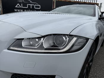 Used Jaguar XF 2018 for sale - 79653942: Photo