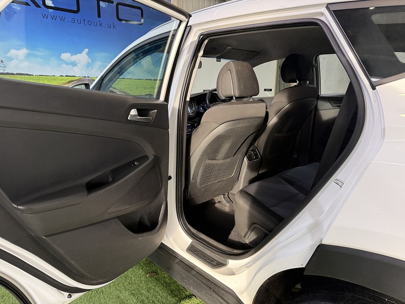 Used Hyundai TUCSON 2016 for sale - 77258873: Photo 36