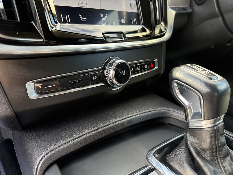 Used Volvo S90 2019 for sale - 77836629: Photo 69
