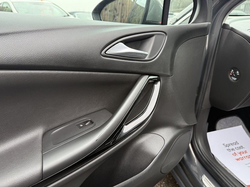 Used Vauxhall Astra 2016 for sale - 77437798: Photo 42