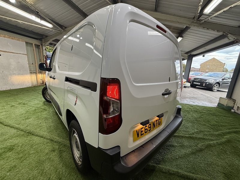Used Vauxhall Combo 2020 for sale - 76444665: Photo 10