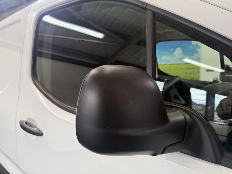 Used Vauxhall Combo 2020 for sale - 76444665: Photo 16